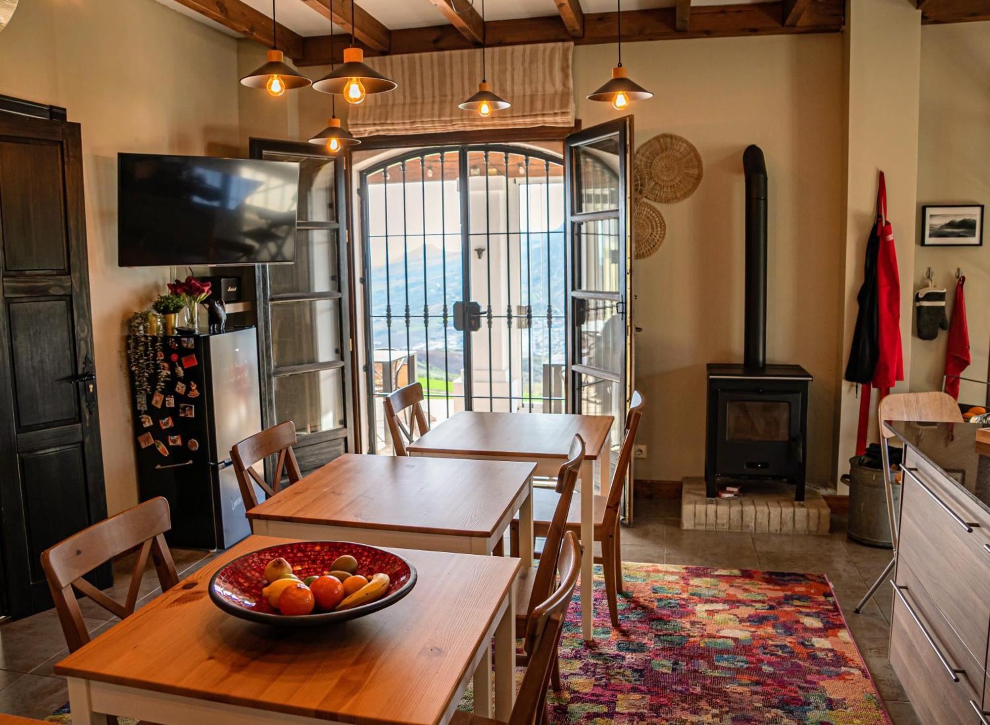 La Sorpresa Bed & Breakfast Valle de Abdalagis Exterior photo